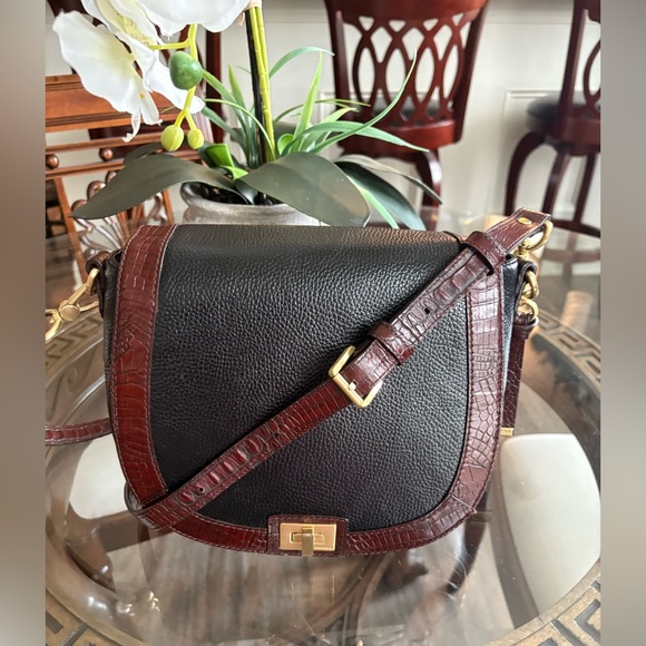 Brahmin Handbags - Brahmin Black and Brown “Sonny” Crossbody Saddle Bag